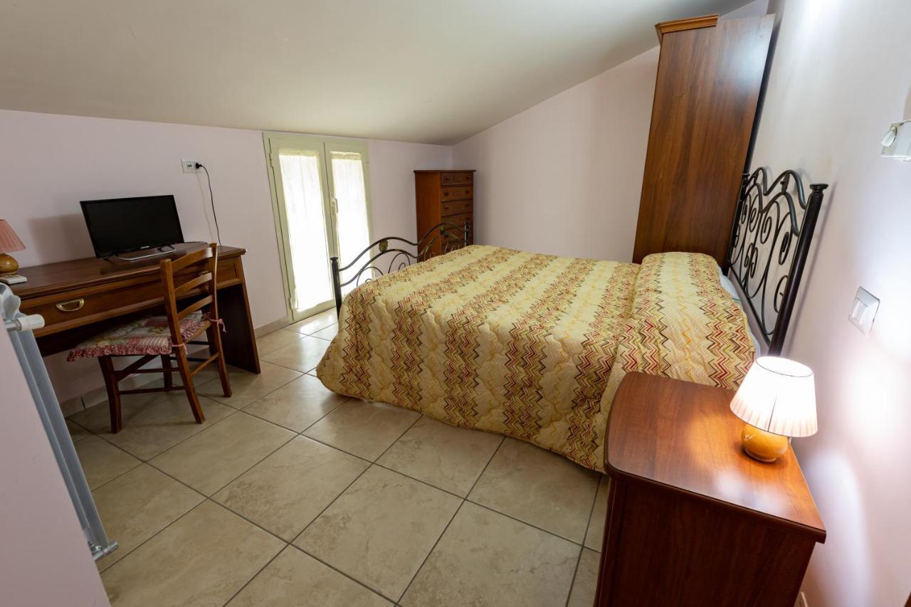 Il Contado B&B Castel Sant'Elia 외부 사진